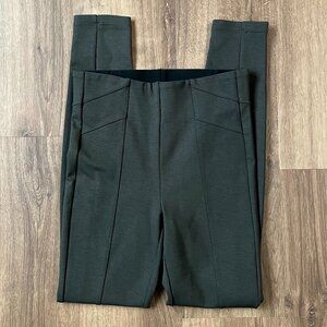 EUC Liverpool Reese Seamed Ponte Leggings Oak Moss Sz 2